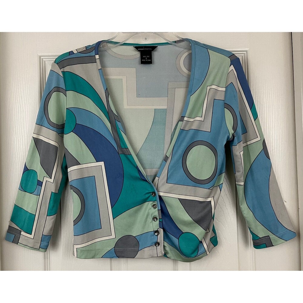 MODA INTERNATIONAL - Blue Retro Print Long Sleeve Asymmetric Shrug Overpiece SM
